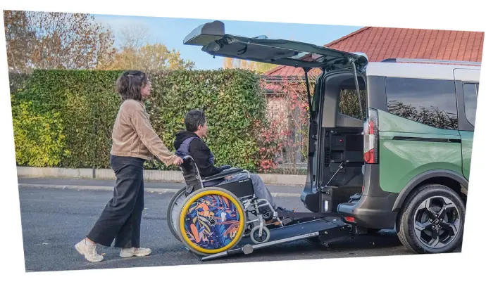 Les flasques pour fauteuil roulant s’installent facilement sans attache et se changent en quelques secondes.