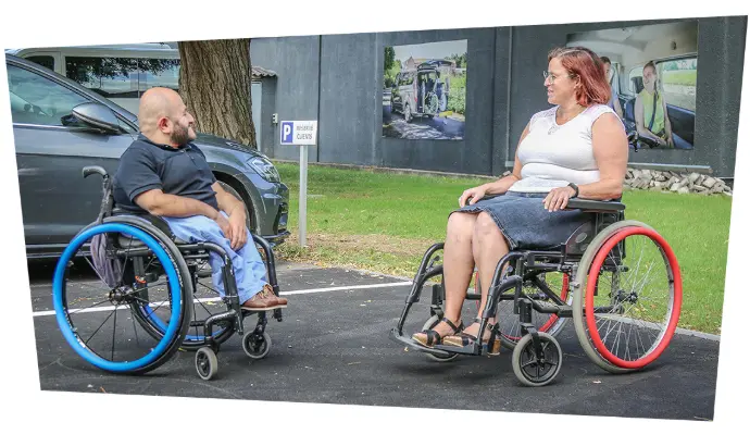 Les protections pour mains courantes offrent un meilleur confort de préhension et habillent votre fauteuil roulant.