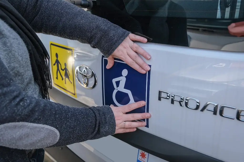 Autocollant pictogramme handicap