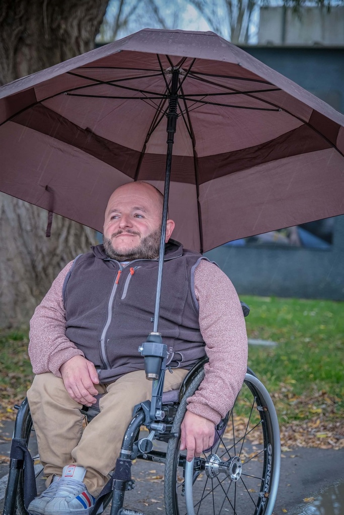 Porte-parapluie universel