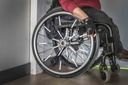 Réflecteurs pour roue de fauteuil roulant