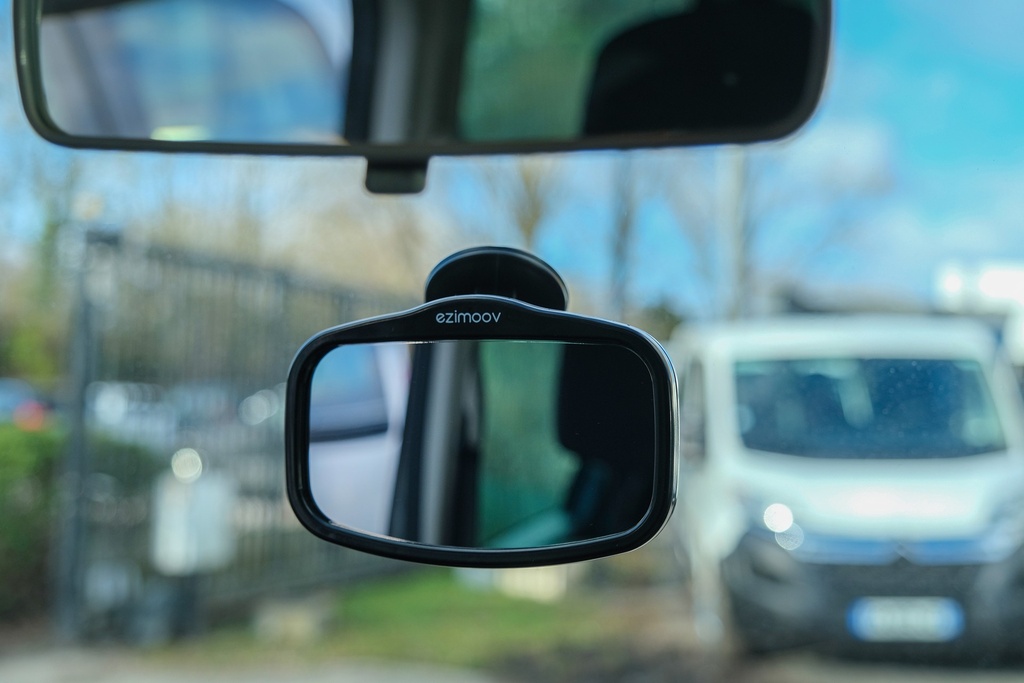 Rétroviseur de surveillance enfant